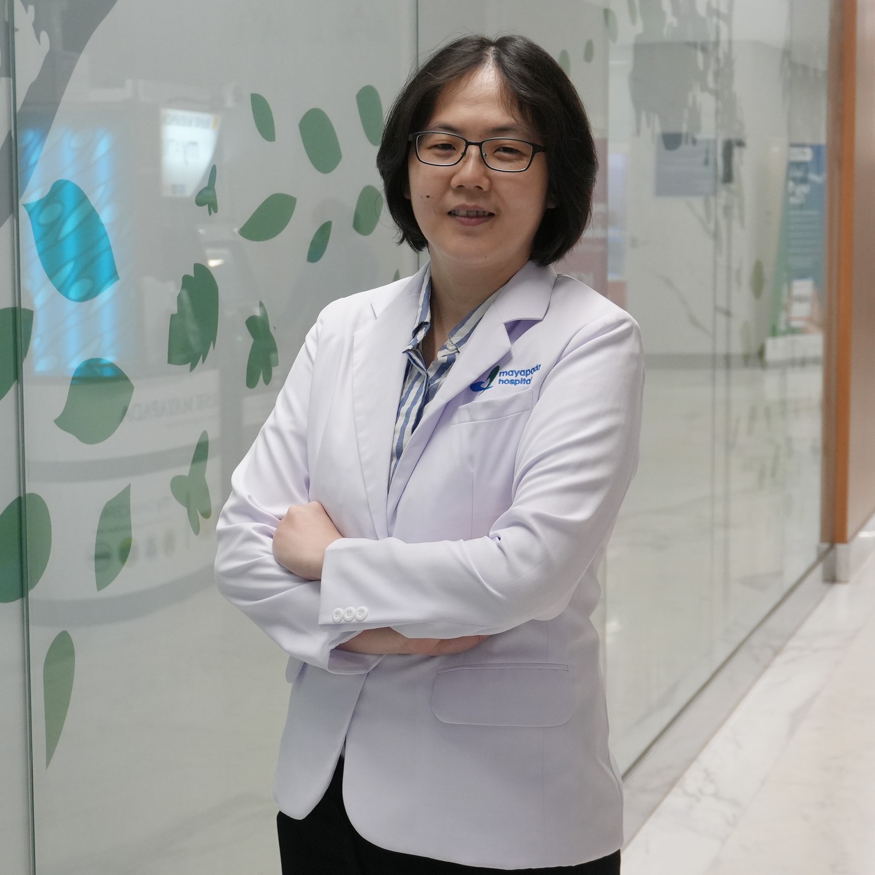 dr. Ratin Adira, Sp.B